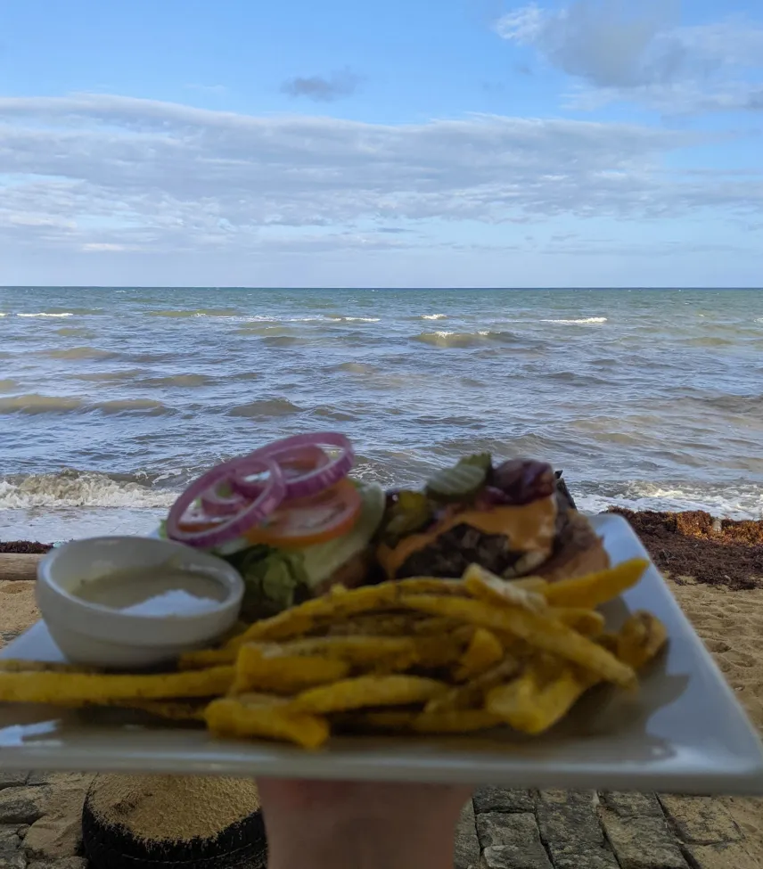 Picture of Island Breeze Bar and Grill Dangriga