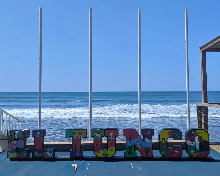 Picture of El Tunco sign