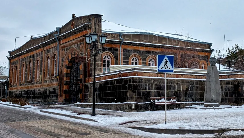 Picture of Hovhannes Shiraz Home and Museum