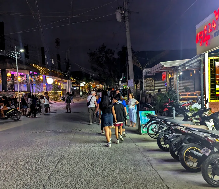 Picture of Pangsama Beach Moalboal Cebu main road