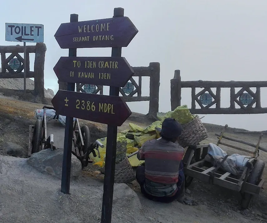 Picture of Peak of Ijen Volcano