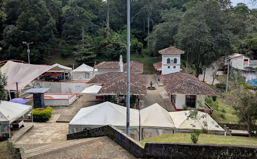 Picture of El Pueblito Patojo